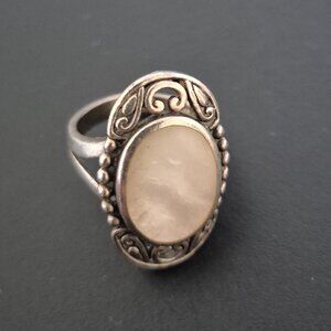 Vintage Sterling Silver Oval Mother of Pearl Scrollwork Ring Size 7